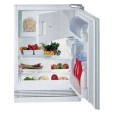 Встраиваемый холодильник Hotpoint-Ariston BTSZ 1620 I