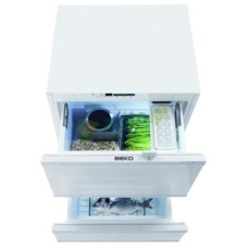 Встраиваемый морозильник Beko BUDF 700